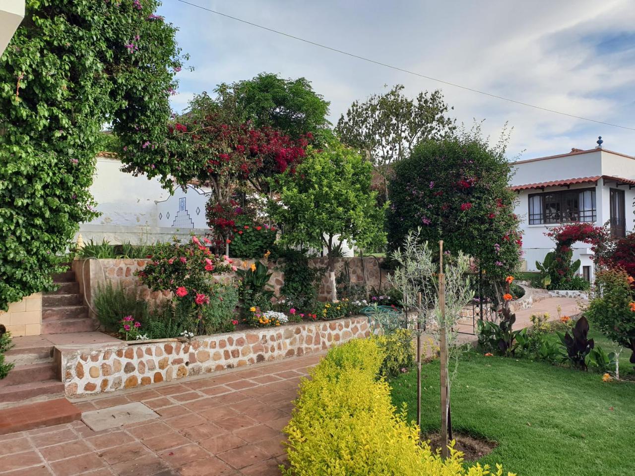 El Jardin De Su Merced B&B Sucre történelmi óvárosa Kültér fotó